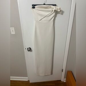 Elegant White Evening Dress